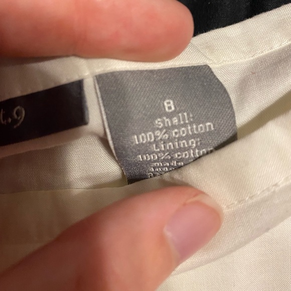 White lace skirt - Picture 2 of 6